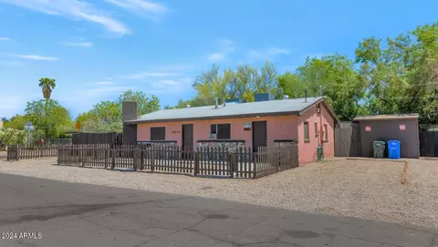 9047 N 11th St, Phoenix, AZ 85020