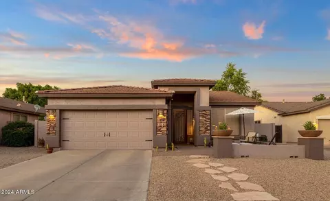 6132 W Oraibi Dr, Glendale, AZ 85308
