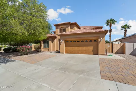 13636 W Mauna Loa Ln, Surprise, AZ 85379