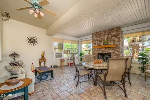 16020 W Falcon Ridge Dr, Sun City West, AZ 85375