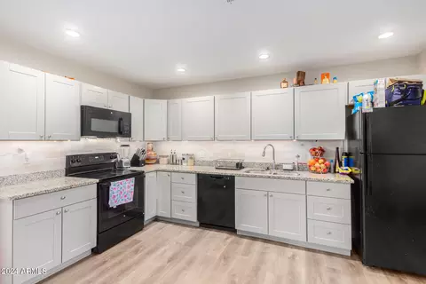 320 W Darrow St, Phoenix, AZ 85041 photo 10