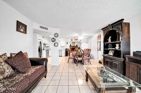 7601 W Osborn Rd, Phoenix, AZ 85033 photo 6