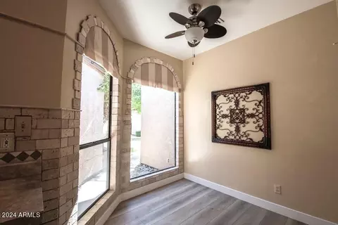 9052 N 14th Dr, Phoenix, AZ 85021 photo 16