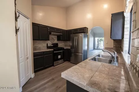9052 N 14th Dr, Phoenix, AZ 85021 photo 14