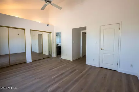 9052 N 14th Dr, Phoenix, AZ 85021 photo 8