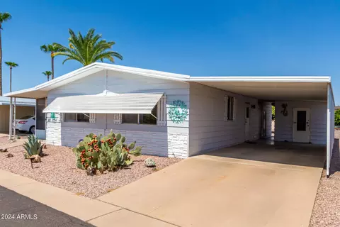 661 S Hawes Rd #88, Mesa, AZ 85208