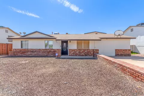 3801 W Columbine Dr, Phoenix, AZ 85029