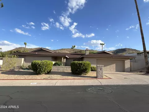 501 W Surrey Ave, Phoenix, AZ 85029
