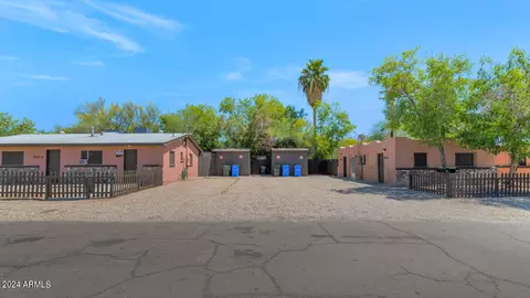 9033 N 11th St, Phoenix, AZ 85020