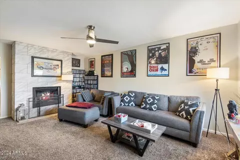 1050 S Stapley Dr #46, Mesa, AZ 85204