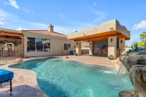 Exterior - 808 E Carver Rd, Tempe, AZ 85284 photo 8 of 17