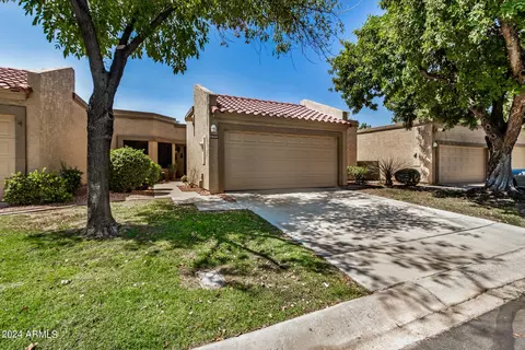 19604 N 97th Ln, Peoria, AZ 85382
