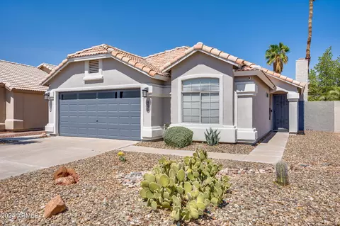8438 W Troy St, Peoria, AZ 85382