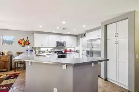 1181 E Cathy Dr, Gilbert, AZ 85296 photo 7