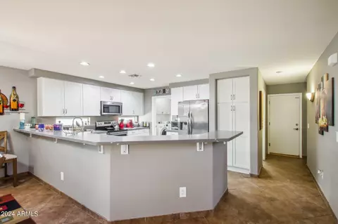 1181 E Cathy Dr, Gilbert, AZ 85296 photo 6