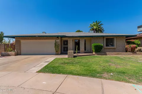 1646 S Pecan Cir, Mesa, AZ 85202