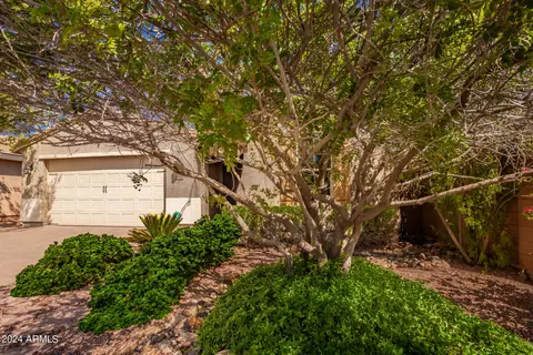 31305 N 26th Dr, Phoenix, AZ 85085 photo 3