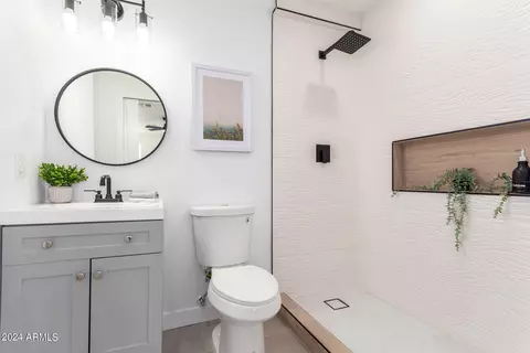 2056 E Orange St, Tempe, AZ 85281 photo 7