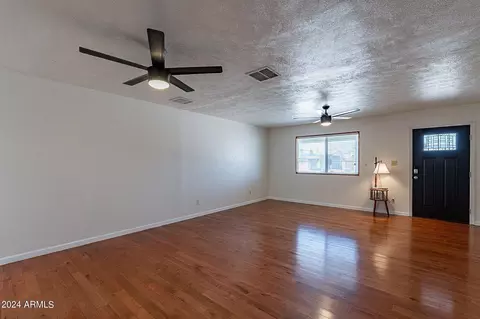 527 E Taylor St, Tempe, AZ 85288 photo 8