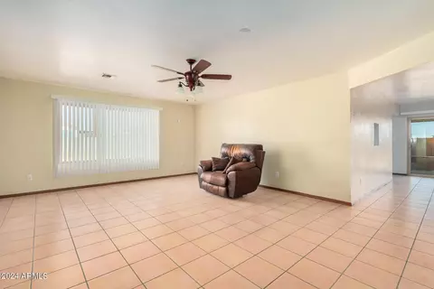 10337 E Brown Rd, Mesa, AZ 85207 photo 4