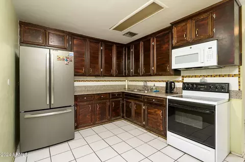 5813 N 23rd Ave, Phoenix, AZ 85015 photo 17