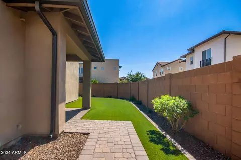 1976 S Follett Way, Gilbert, AZ 85295 photo 30