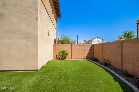 1976 S Follett Way, Gilbert, AZ 85295 photo 31
