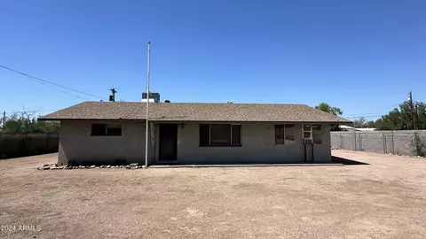 396 N Ironwood Dr, Apache Junction, AZ 85120