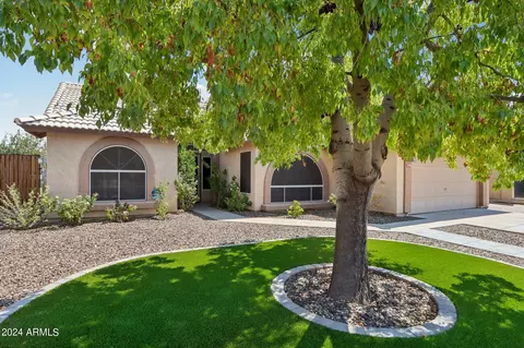 1443 N Avoca St, Mesa, AZ 85207