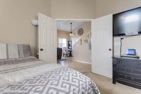 1236 E Hearne Way, Gilbert, AZ 85234 photo 13