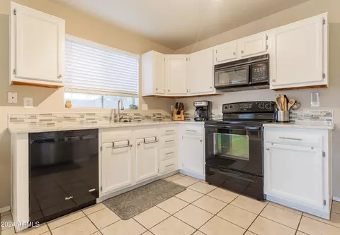 1236 E Hearne Way, Gilbert, AZ 85234 photo 10