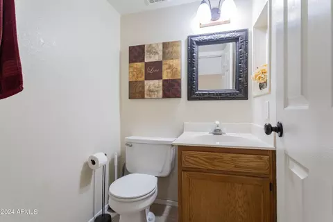 1236 E Hearne Way, Gilbert, AZ 85234 photo 19