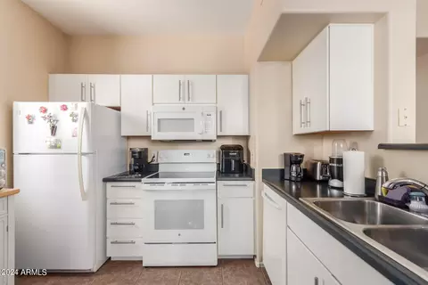 3302 N 7th St #149, Phoenix, AZ 85014 photo 8