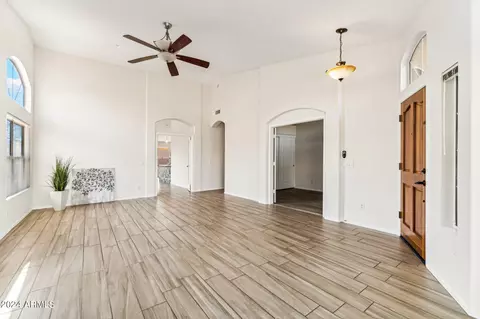 4069 E White Aster St, Phoenix, AZ 85044 photo 4