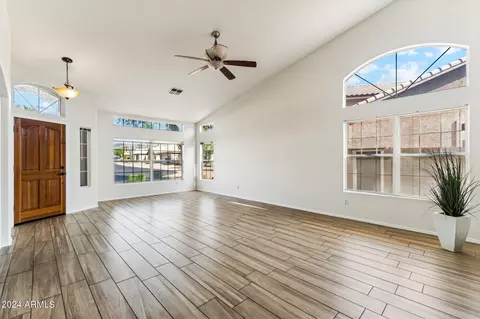 4069 E White Aster St, Phoenix, AZ 85044 photo 3