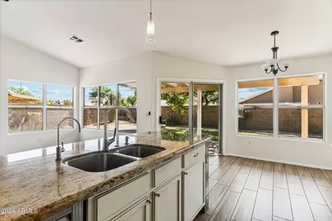 4069 E White Aster St, Phoenix, AZ 85044 photo 7