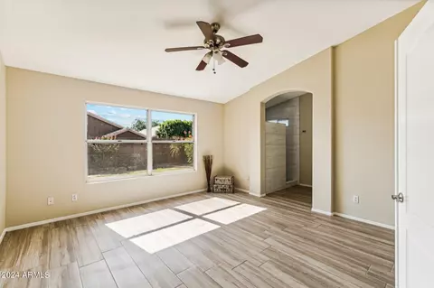 4069 E White Aster St, Phoenix, AZ 85044 photo 10