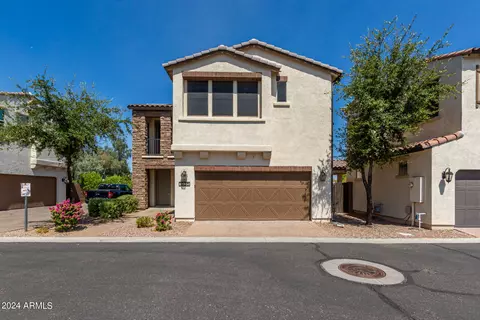 1936 S Sycamore Pl, Chandler, AZ 85286