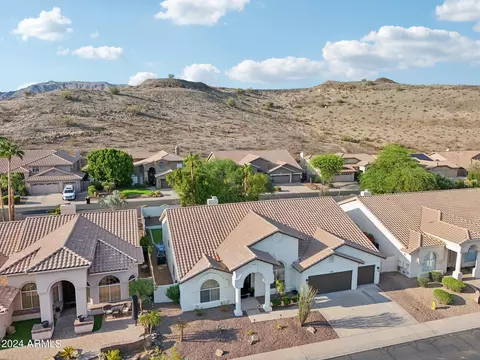 View/Area - 1624 E Briarwood Ter, Phoenix, AZ 85048 photo 5 of 14