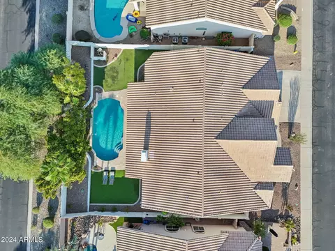 View/Area - 1624 E Briarwood Ter, Phoenix, AZ 85048 photo 7 of 14