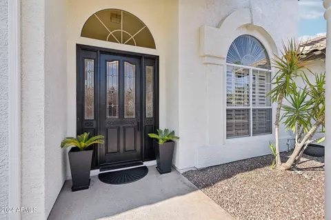 Entry Way - 1624 E Briarwood Ter, Phoenix, AZ 85048 photo 1 of 3