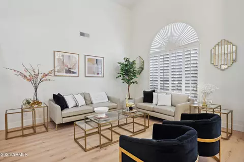 Living - 1624 E Briarwood Ter, Phoenix, AZ 85048 photo 2 of 6