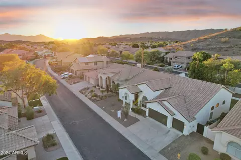 View/Area - 1624 E Briarwood Ter, Phoenix, AZ 85048 photo 3 of 14