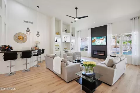 Living - 1624 E Briarwood Ter, Phoenix, AZ 85048 photo 3 of 6