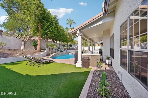 Exterior - 1624 E Briarwood Ter, Phoenix, AZ 85048 photo 13 of 18