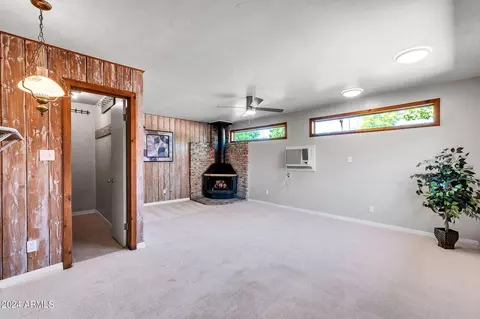 12004 S Crow Ct, Phoenix, AZ 85044 photo 17