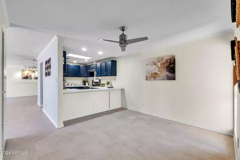 12004 S Crow Ct, Phoenix, AZ 85044 photo 9