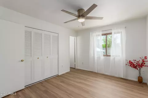 407 E Watson Dr, Tempe, AZ 85283 photo 17