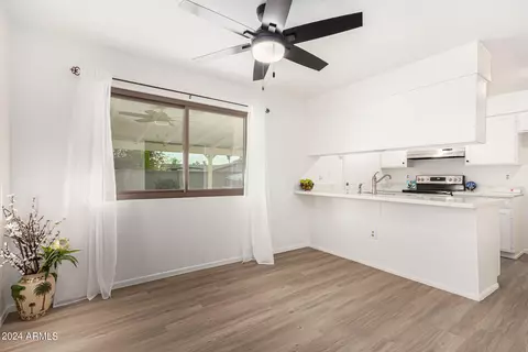 407 E Watson Dr, Tempe, AZ 85283 photo 12