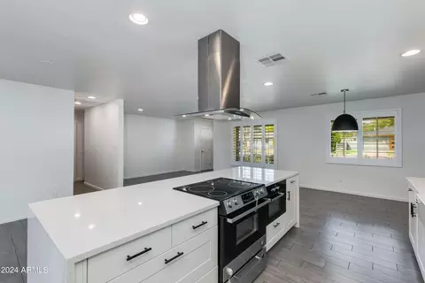 821 E Cavalier Dr, Phoenix, AZ 85014 photo 15